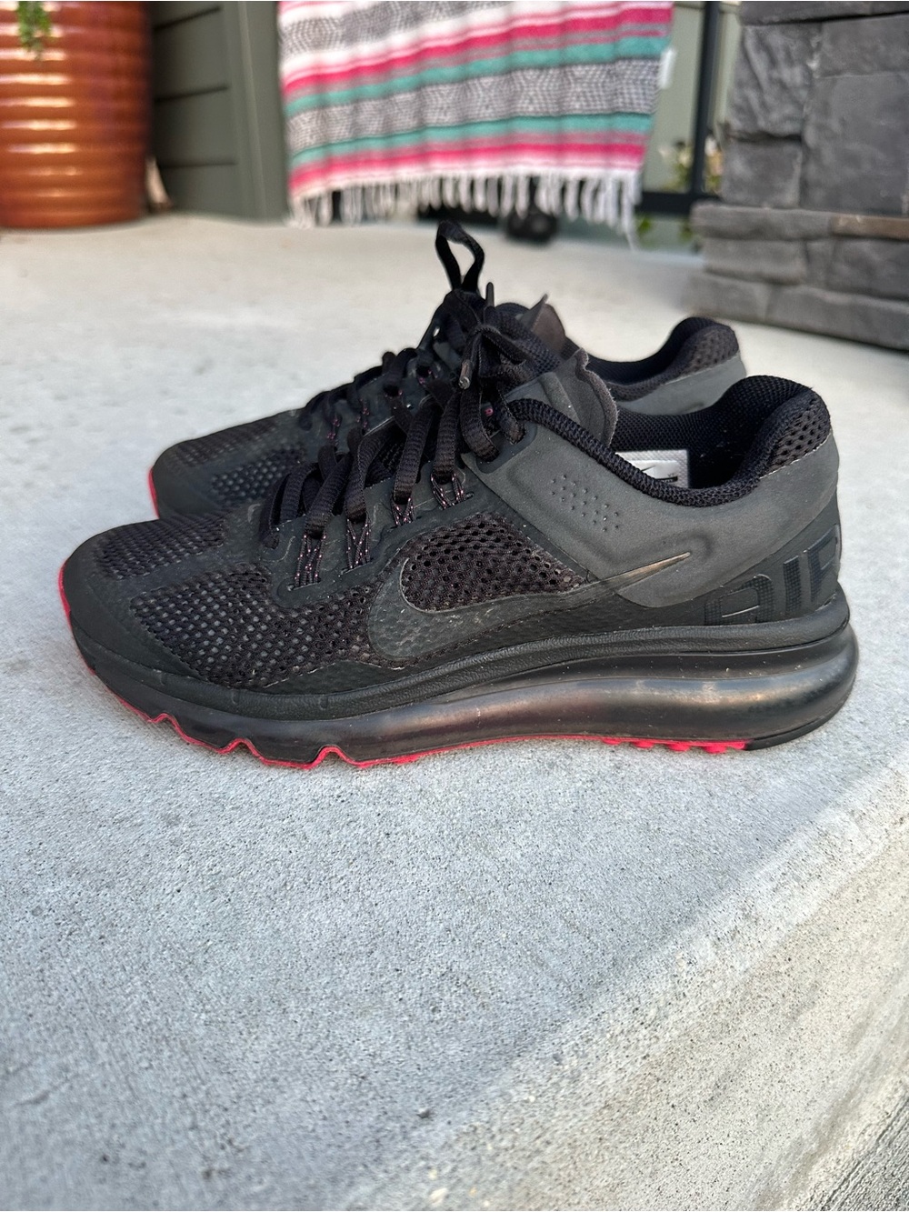 Nike Men’s Black Athletic Shoes with Red Outsole